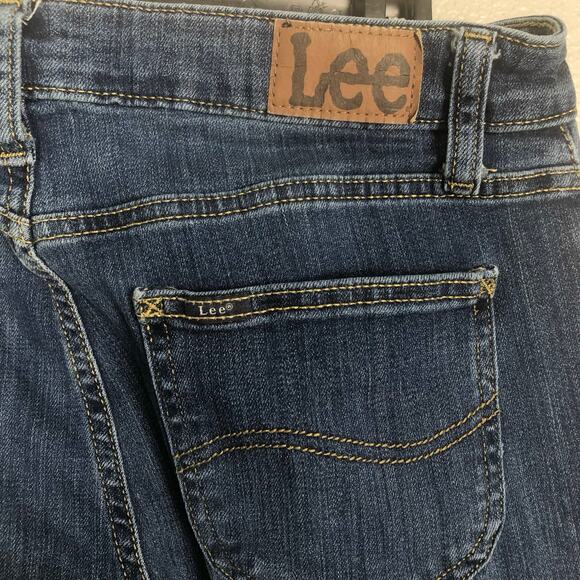 Vintage Lee Women's Bootcut Leg Mid-Rise Blue Jeans Denim Size 10 Short 5-Pocket - Picture 6 of 8